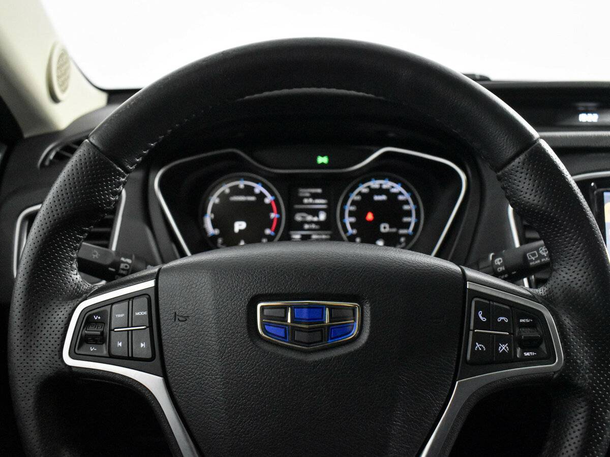 Geely Emgrand X7 2021 года с пробегом. Фото: #17