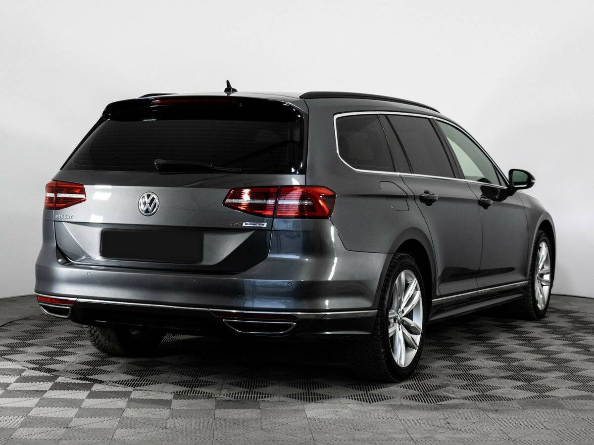 Volkswagen Passat 2016 года с пробегом. Фото: #4