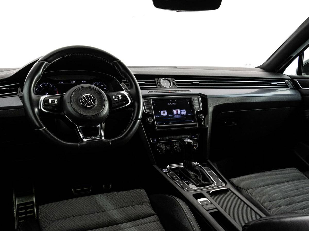 Volkswagen Passat 2016 года с пробегом. Фото: #10
