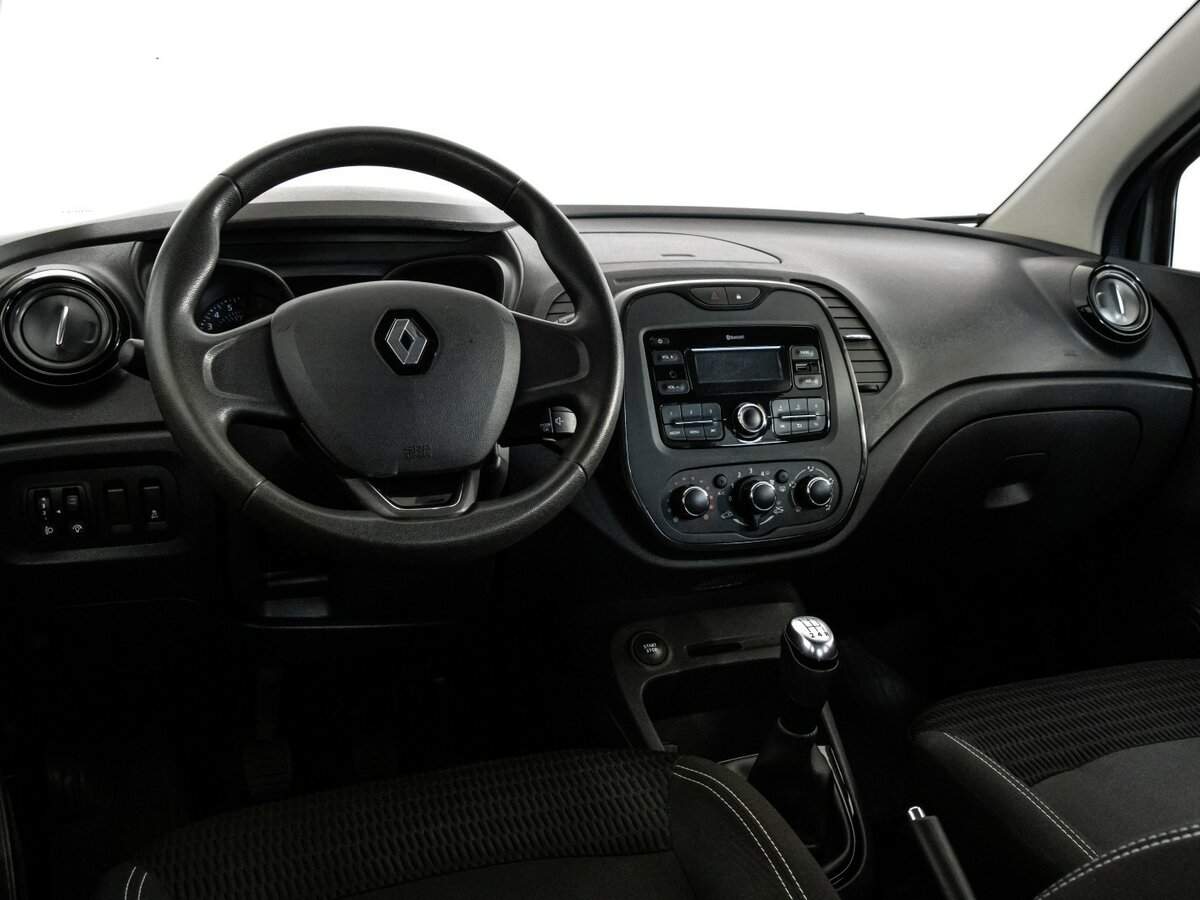 Renault Kaptur 2018 года с пробегом. Фото: #10