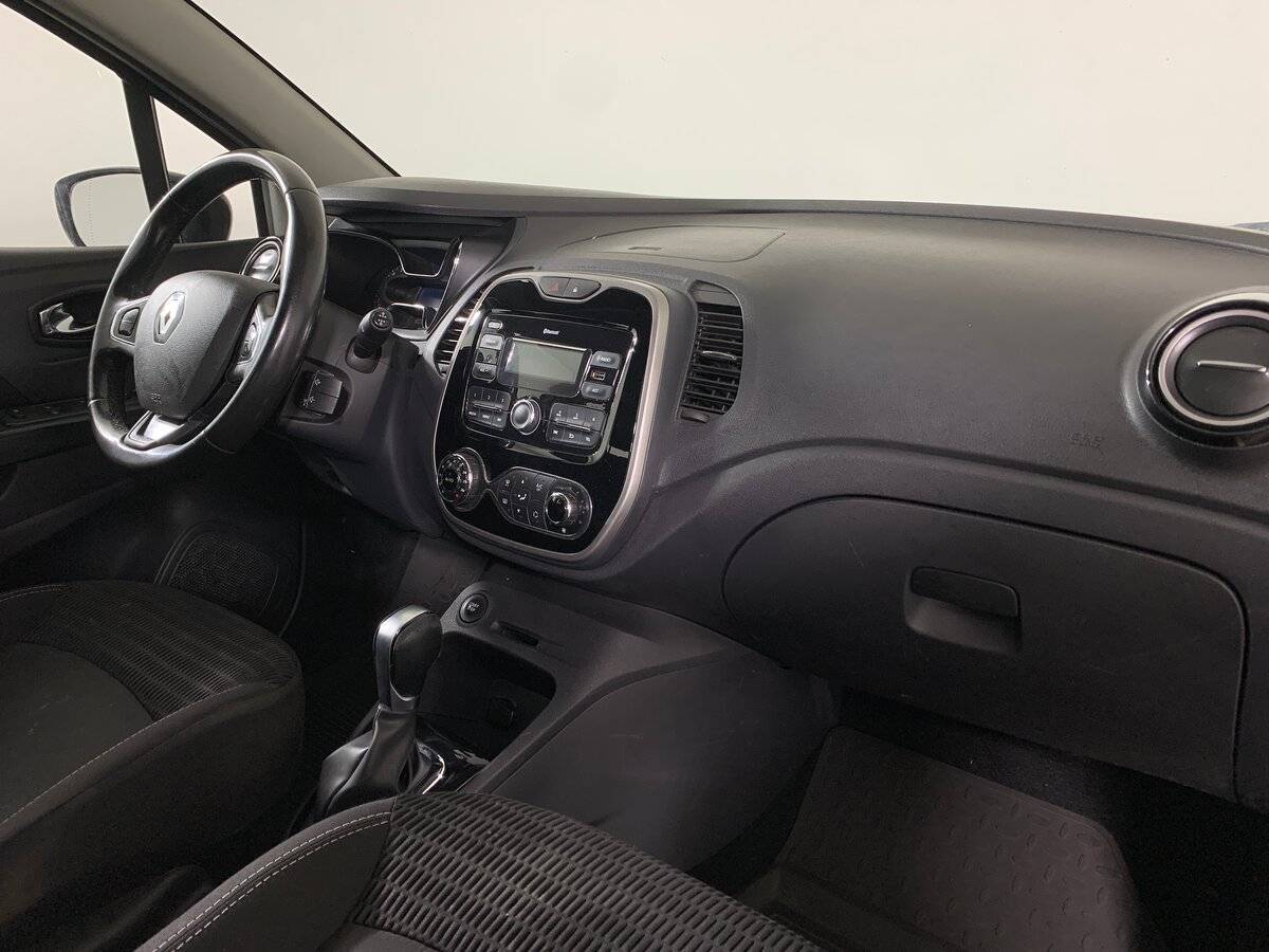 Renault Kaptur 2019 года с пробегом. Фото: #12