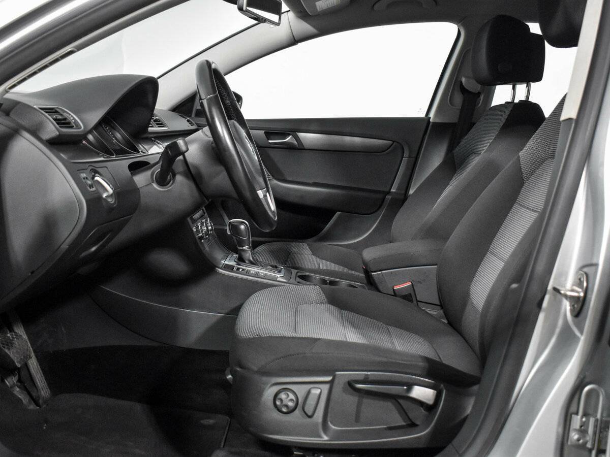 Volkswagen Passat 2012 года с пробегом. Фото: #10