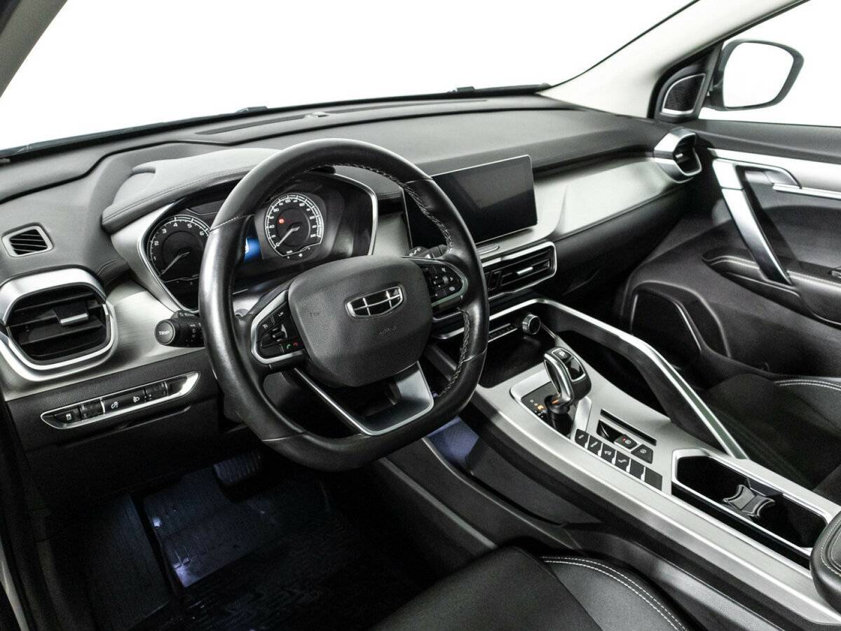 Geely Coolray 2021 года с пробегом. Фото: #11