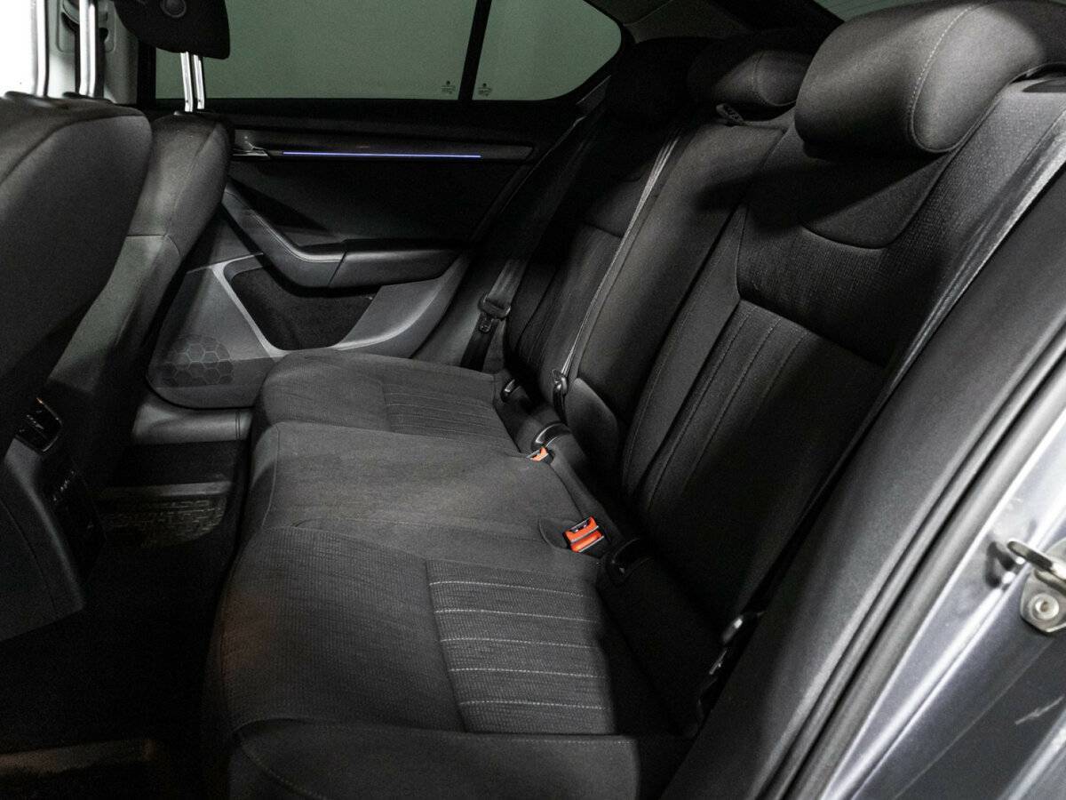 Skoda Octavia 2020 года с пробегом. Фото: #9