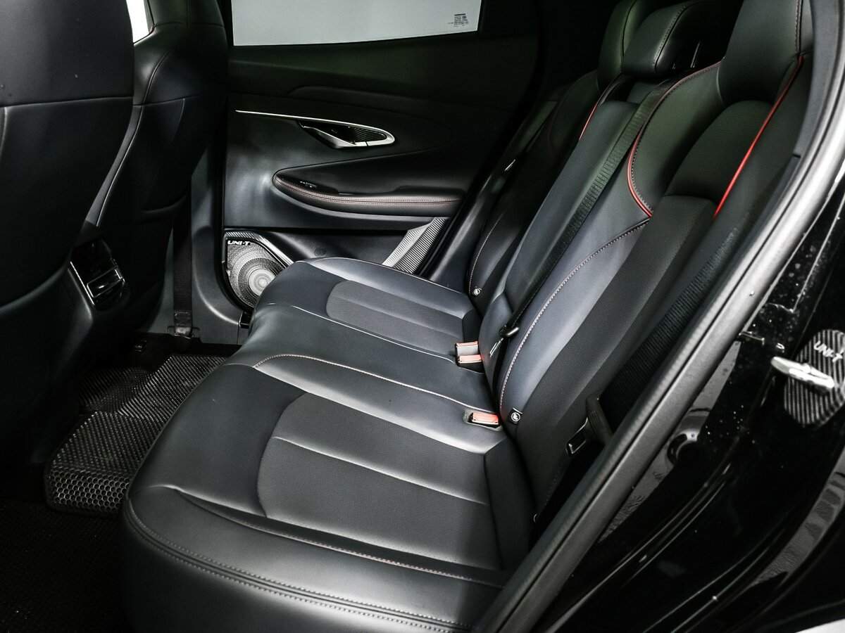 Changan UNI-T 2023 года с пробегом. Фото: #11