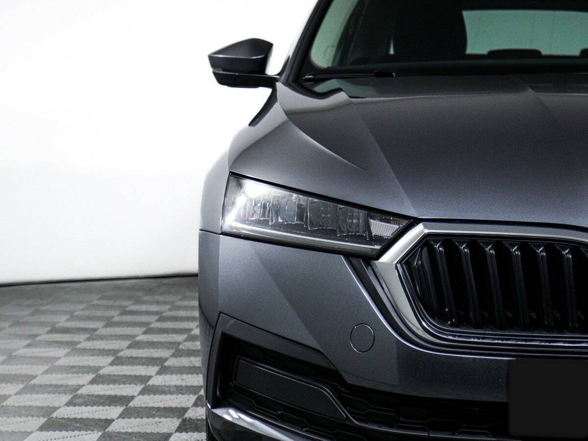 Skoda Octavia 2021 года с пробегом. Фото: #16