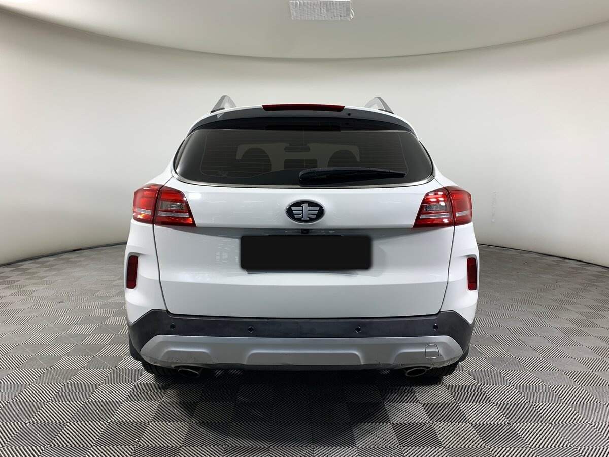 FAW Besturn X80 2018 года с пробегом. Фото: #5