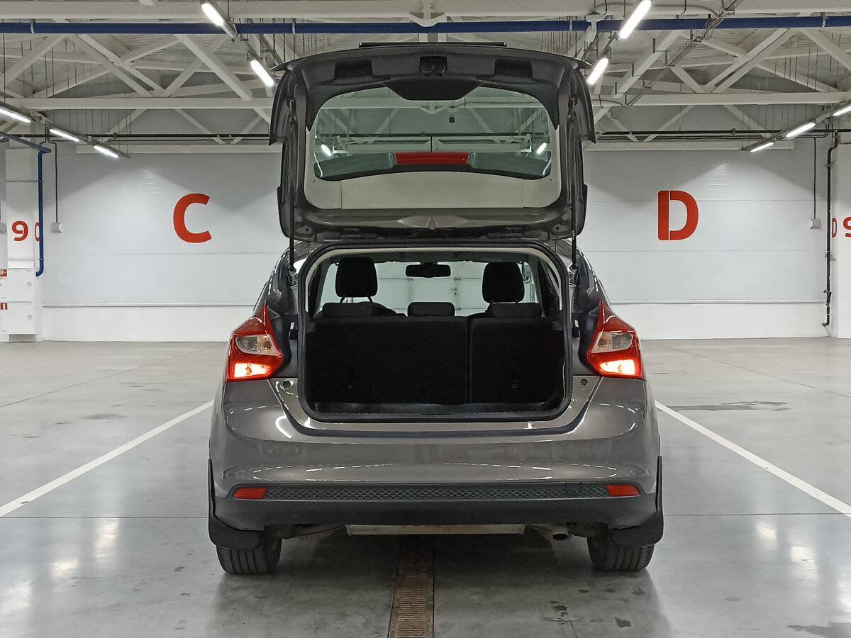 Ford Focus 2012 года с пробегом. Фото: #9