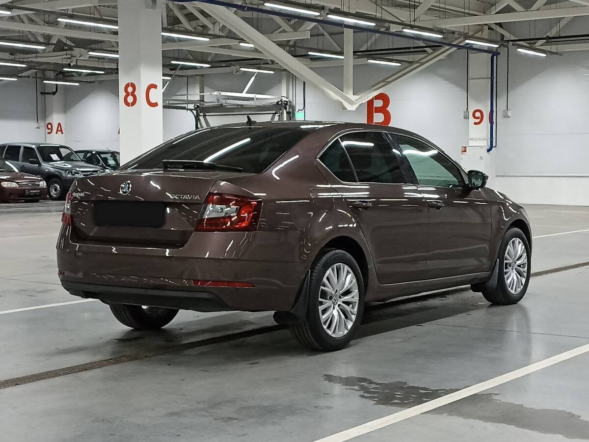 Skoda Octavia 2018 года с пробегом. Фото: #4