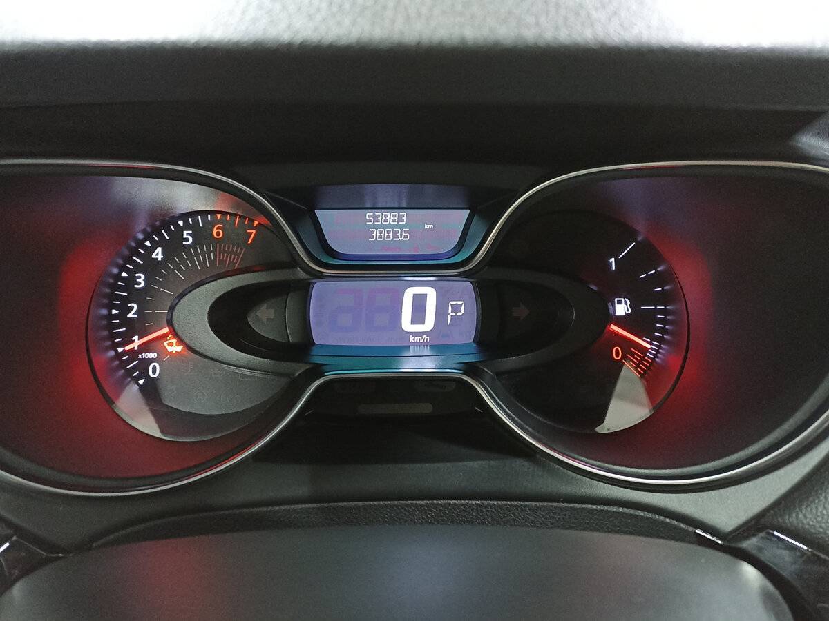 Renault Kaptur 2021 года с пробегом. Фото: #12