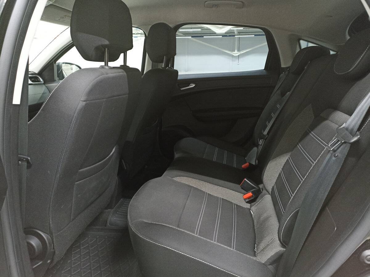 Renault Arkana 2020 года с пробегом. Фото: #11