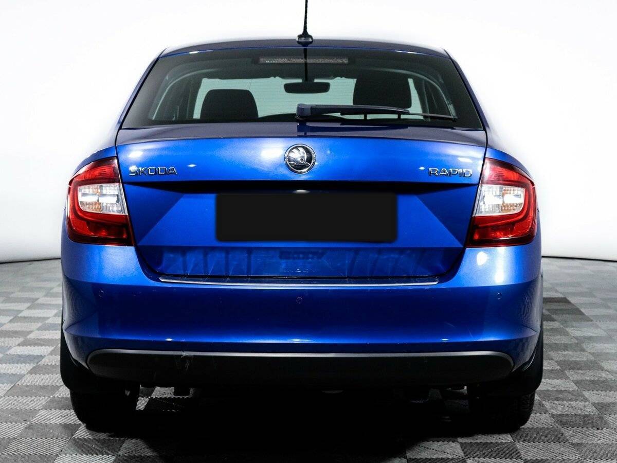 Skoda Rapid 2018 года с пробегом. Фото: #5