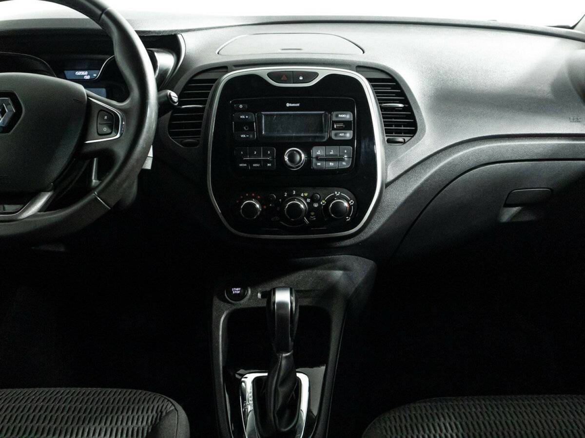 Renault Kaptur 2017 года с пробегом. Фото: #13