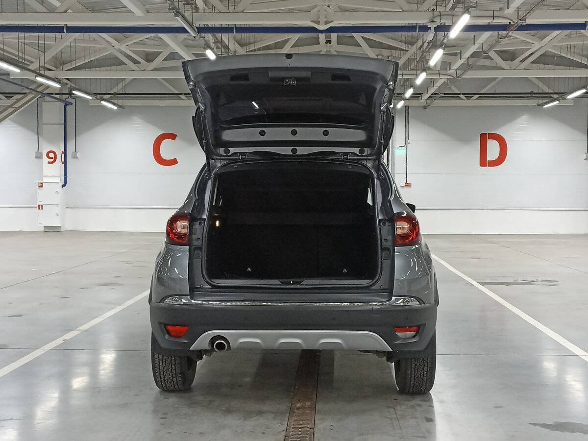 Renault Kaptur 2021 года с пробегом. Фото: #9