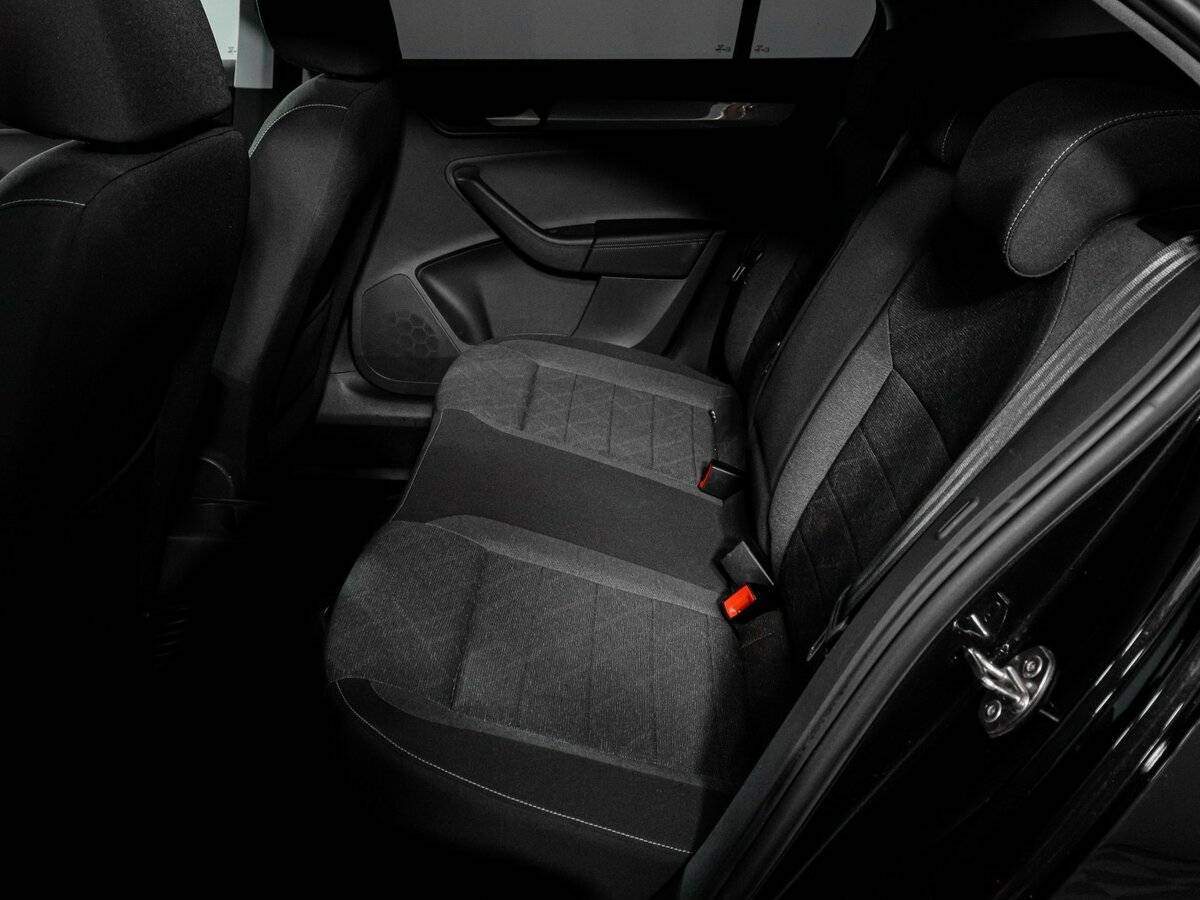 Volkswagen Polo 2021 года с пробегом. Фото: #9