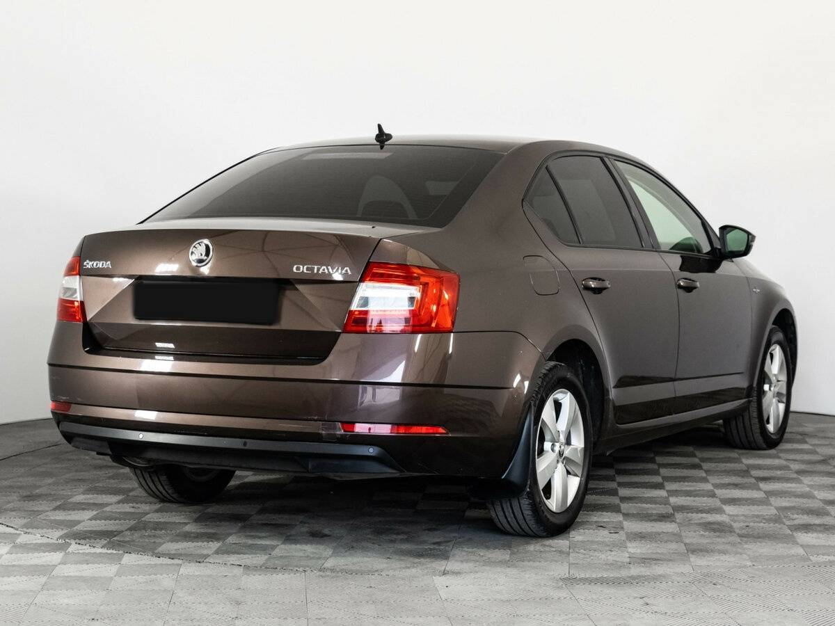 Skoda Octavia 2018 года с пробегом. Фото: #4