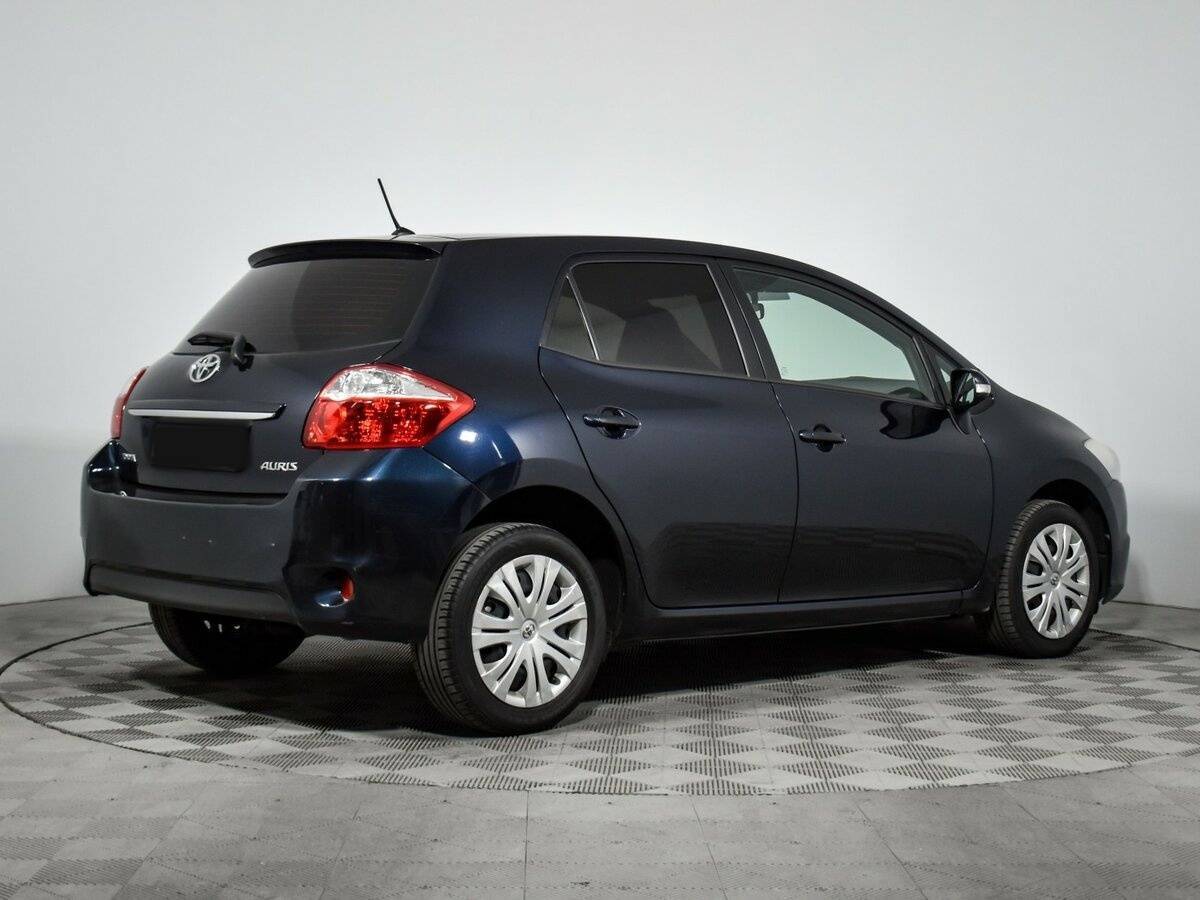 Toyota Auris 2012 года с пробегом. Фото: #5