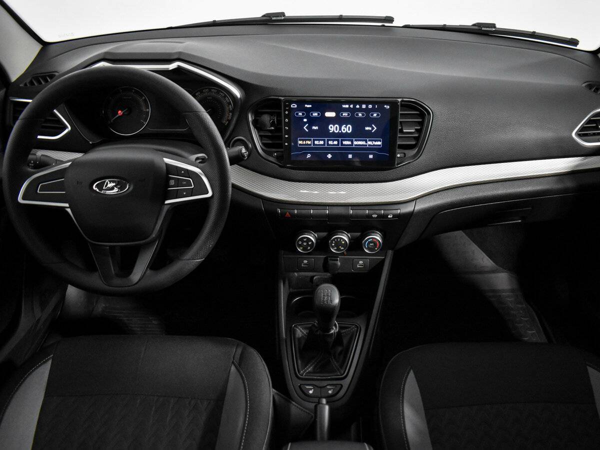 Lada (ВАЗ) Vesta 2023 года с пробегом. Фото: #11