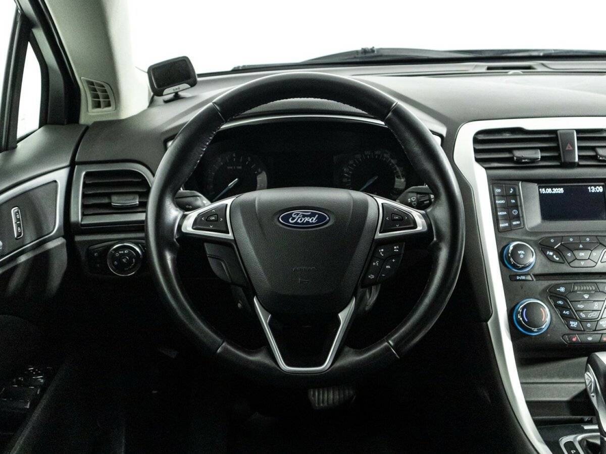 Ford Mondeo 2015 года с пробегом. Фото: #15