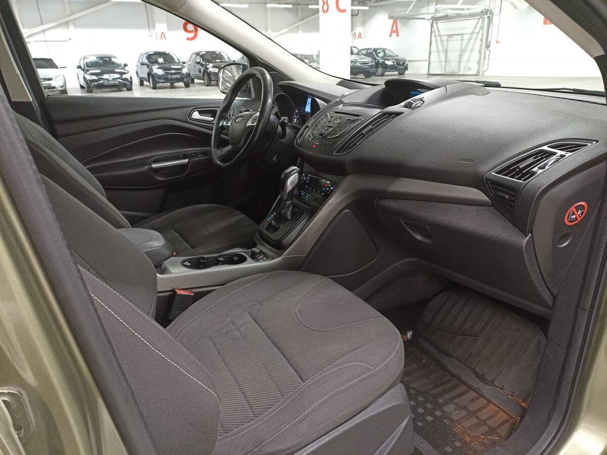 Ford Kuga 2014 года с пробегом. Фото: #10