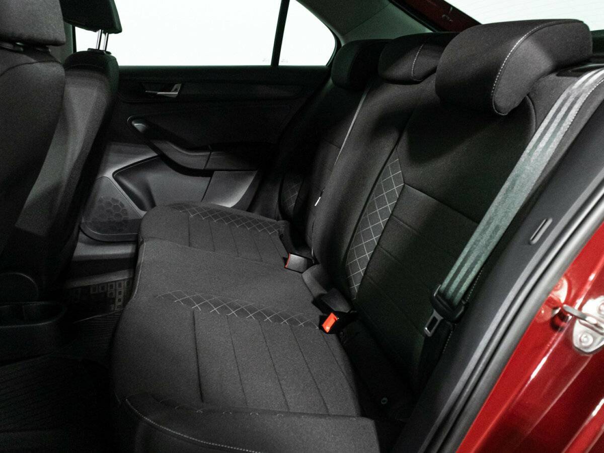 Skoda Rapid 2021 года с пробегом. Фото: #9