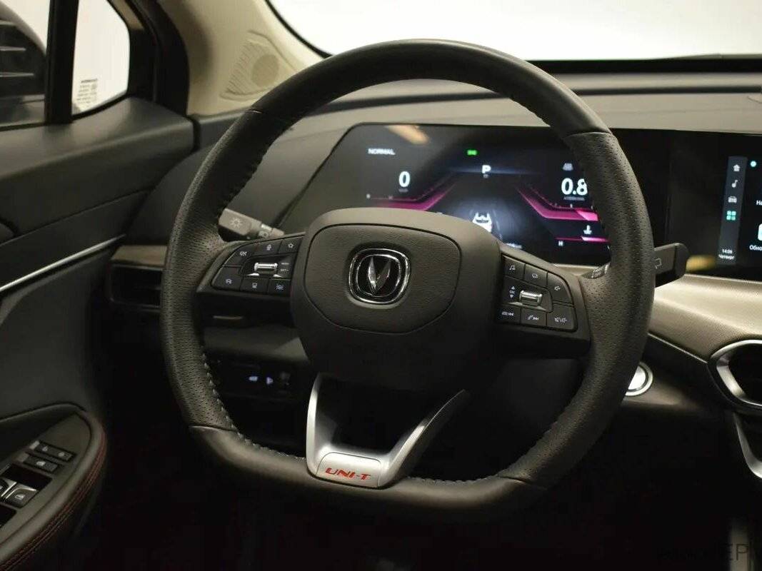 Changan UNI-T 2023 года с пробегом. Фото: #20