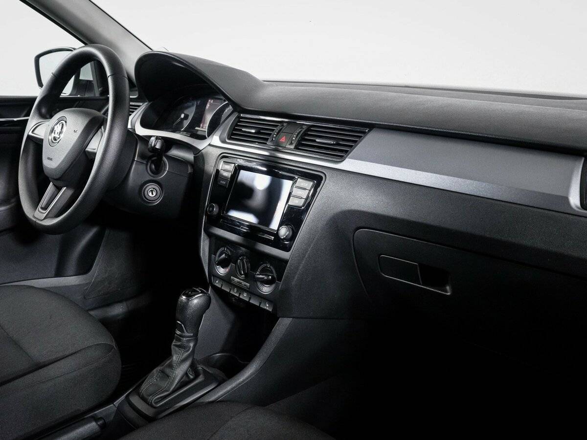 Skoda Rapid 2019 года с пробегом. Фото: #8