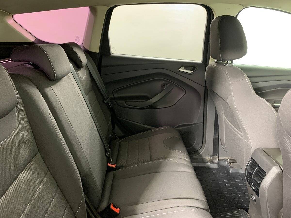 Ford Kuga 2016 года с пробегом. Фото: #16