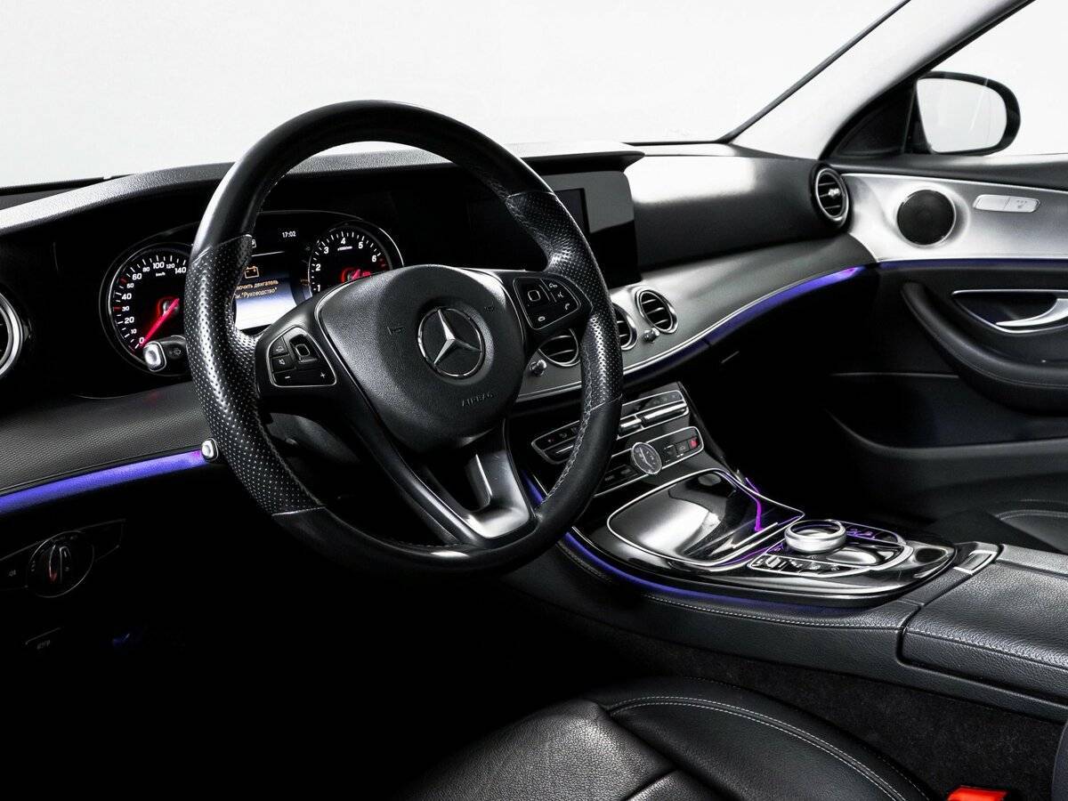 Mercedes-Benz E-Класс 2016 года с пробегом. Фото: #13