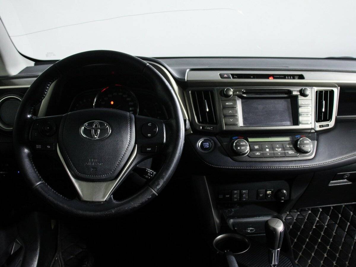 Toyota RAV4 2013 года с пробегом. Фото: #11