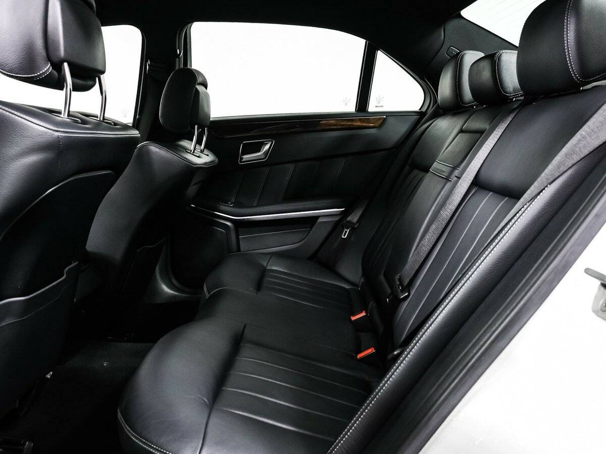 Mercedes-Benz E-Класс 2014 года с пробегом. Фото: #12