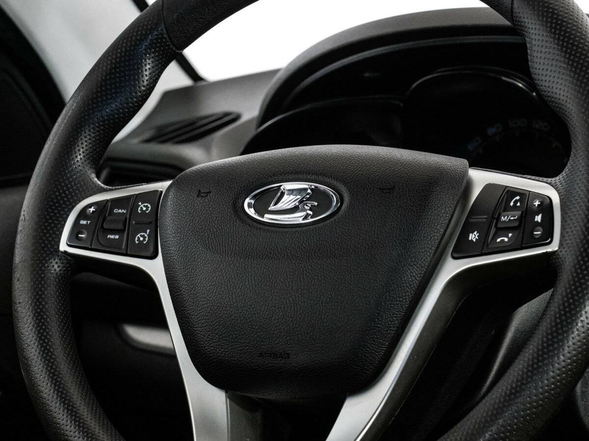 Lada (ВАЗ) Vesta 2021 года с пробегом. Фото: #9