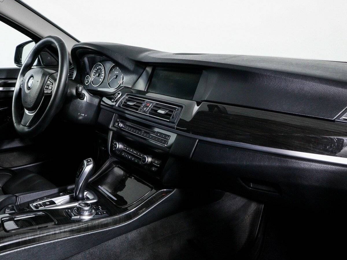 BMW 5 серии 2012 года с пробегом. Фото: #8