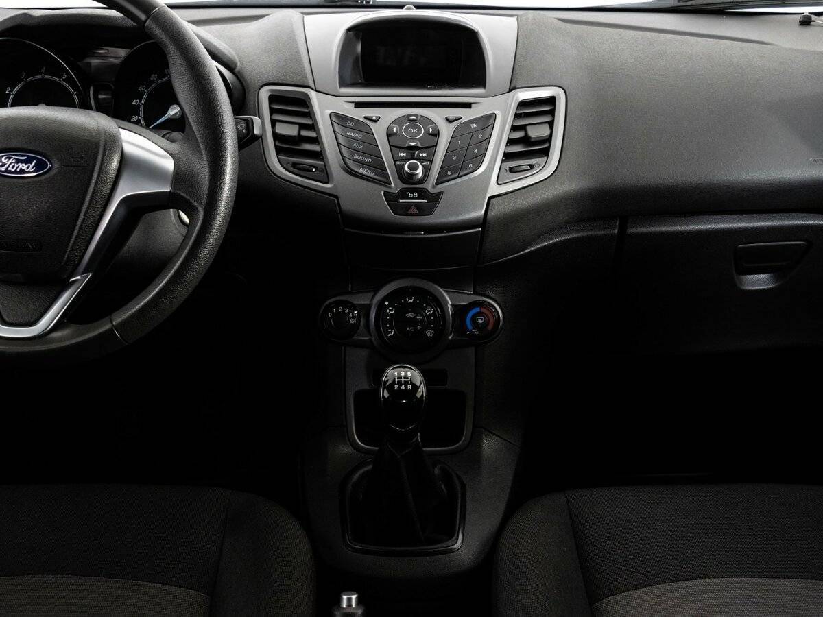 Ford Fiesta 2015 года с пробегом. Фото: #11