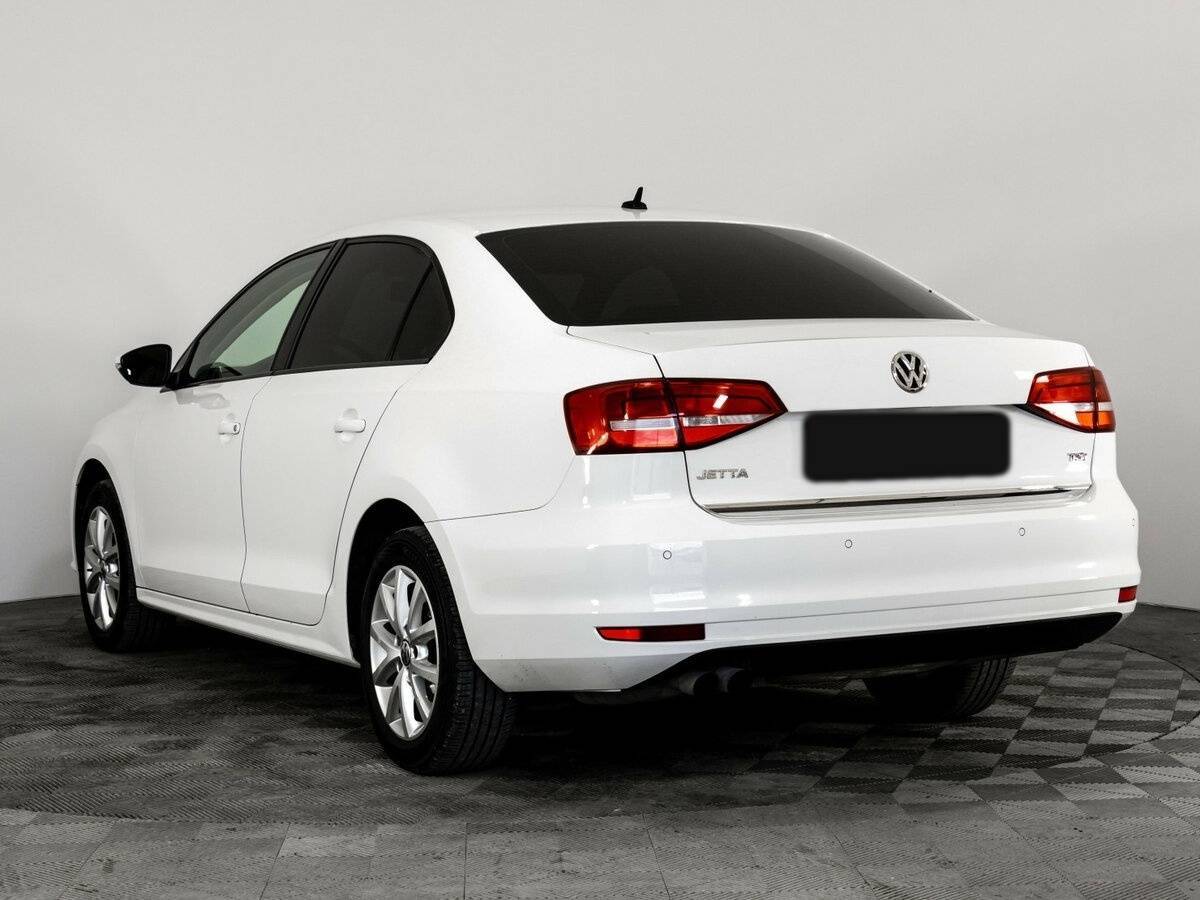 Volkswagen Jetta 2015 года с пробегом. Фото: #6