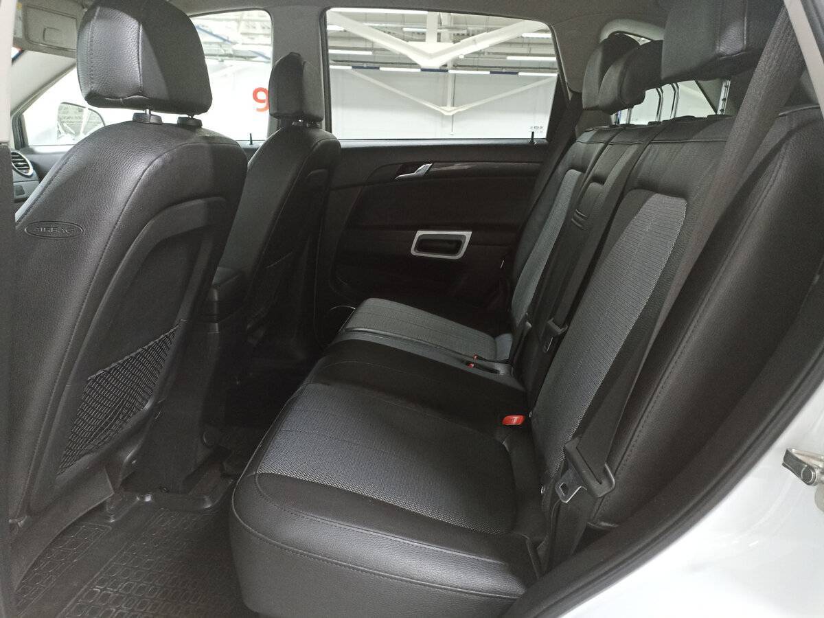 Opel Antara 2013 года с пробегом. Фото: #11