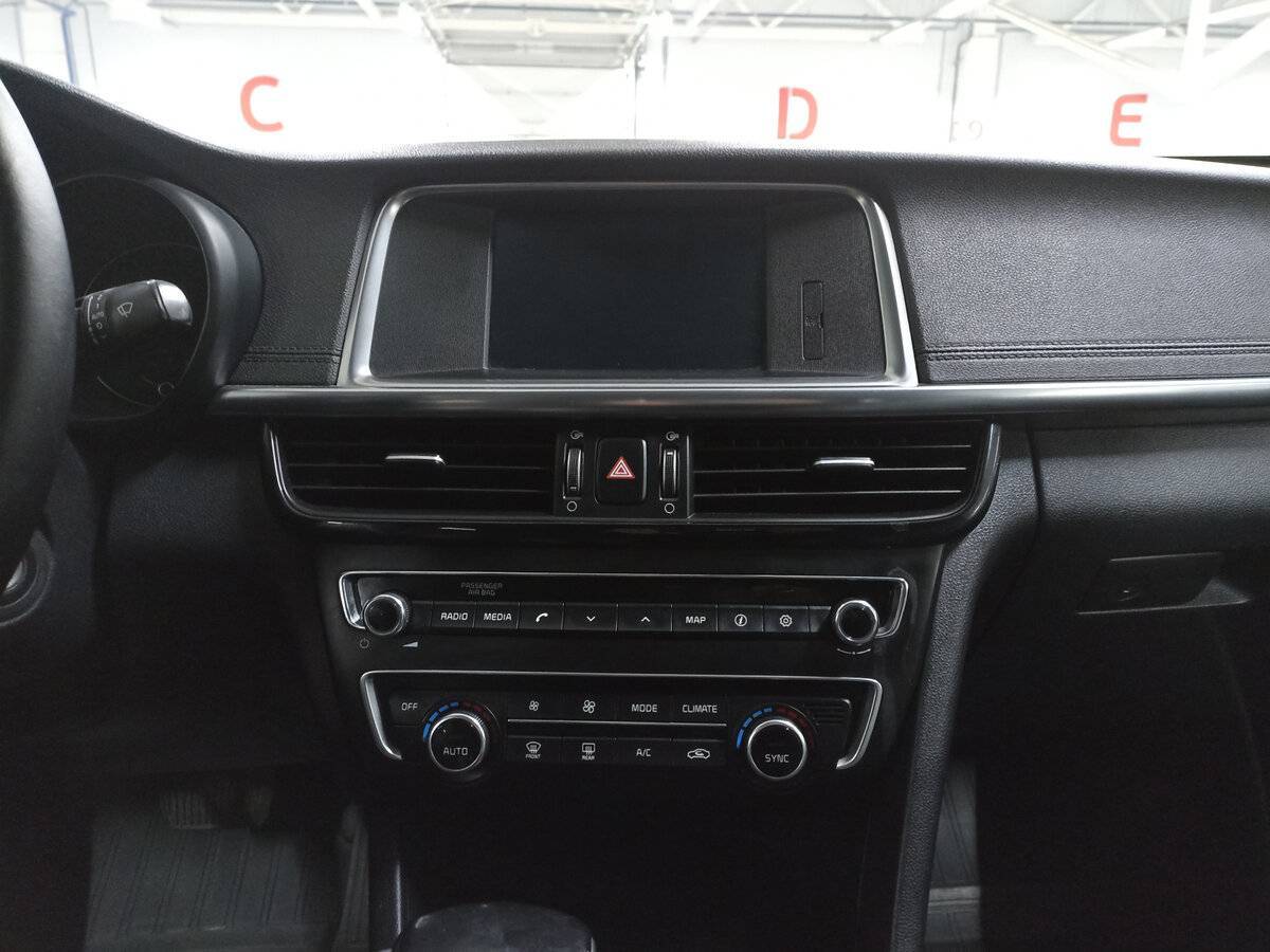 Kia Optima 2018 года с пробегом. Фото: #14