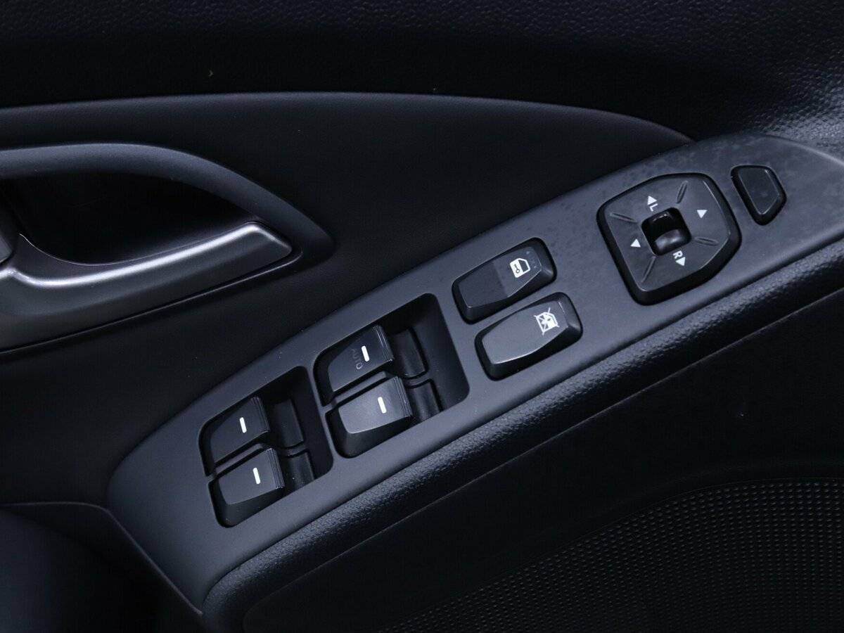 Hyundai ix35 2012 года с пробегом. Фото: #7