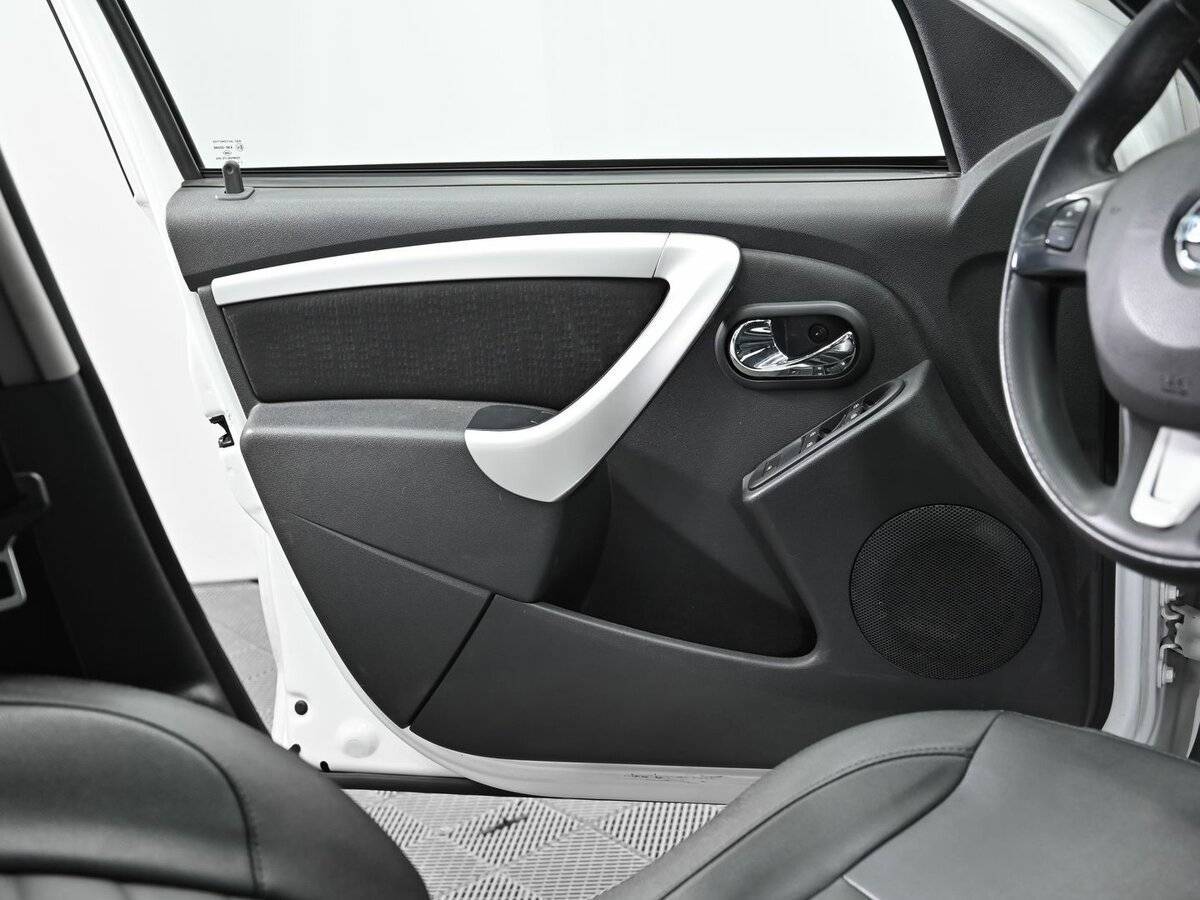 Nissan Terrano 2017 года с пробегом. Фото: #6