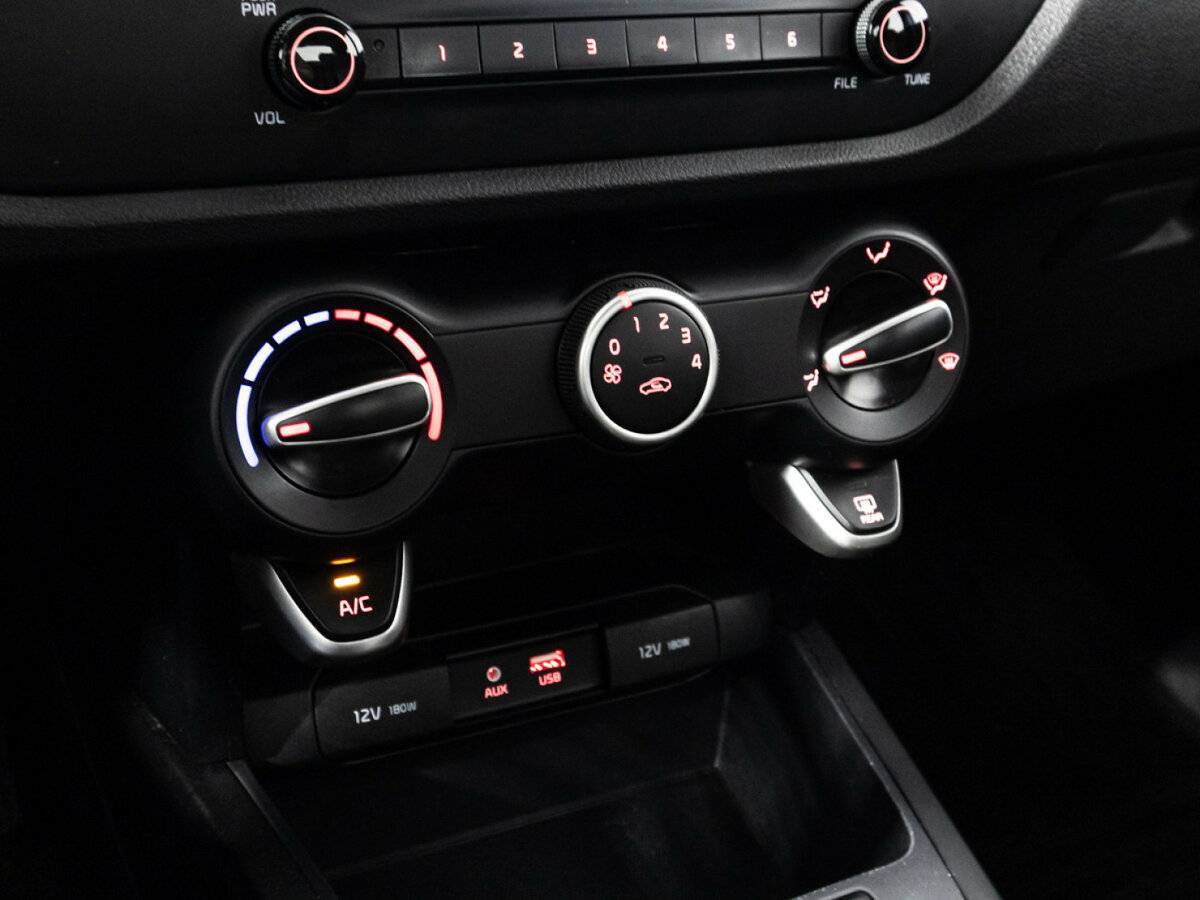 Kia Rio 2019 года с пробегом. Фото: #14