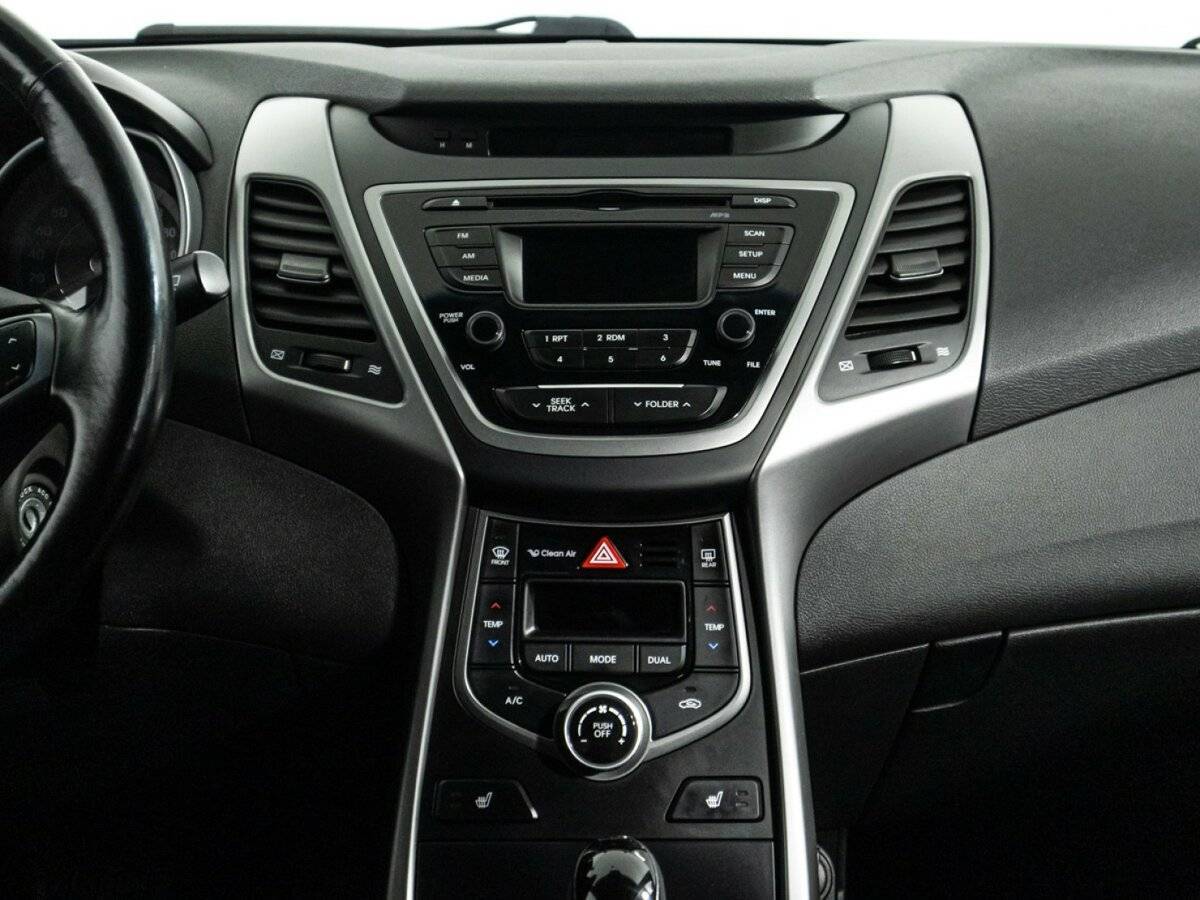 Hyundai Elantra 2015 года с пробегом. Фото: #13