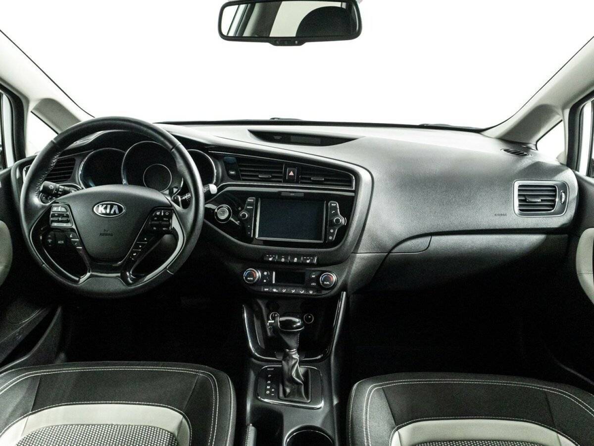 Kia Ceed 2018 года с пробегом. Фото: #12