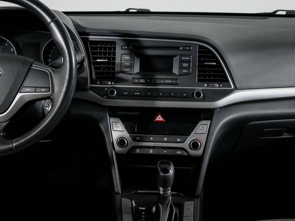 Hyundai Elantra 2016 года с пробегом. Фото: #10