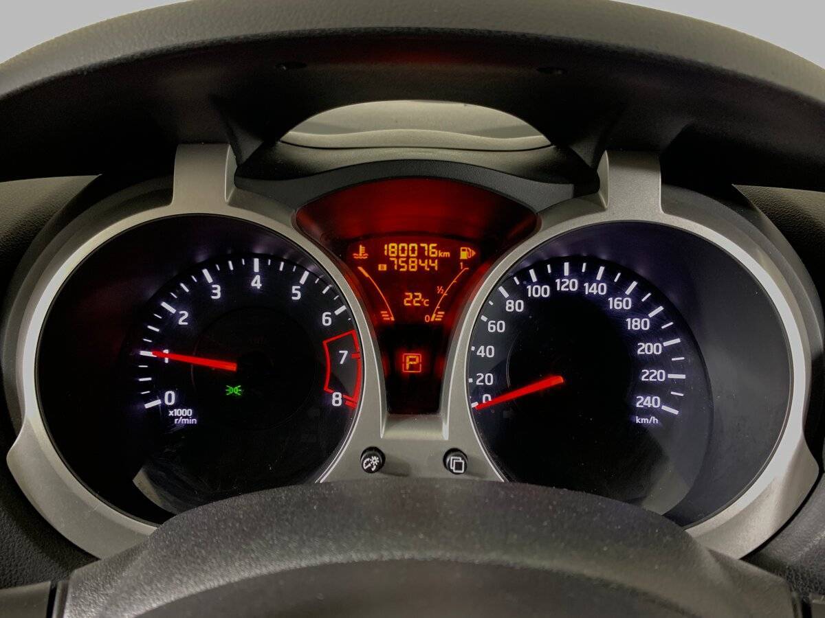 Nissan Juke 2014 года с пробегом. Фото: #13