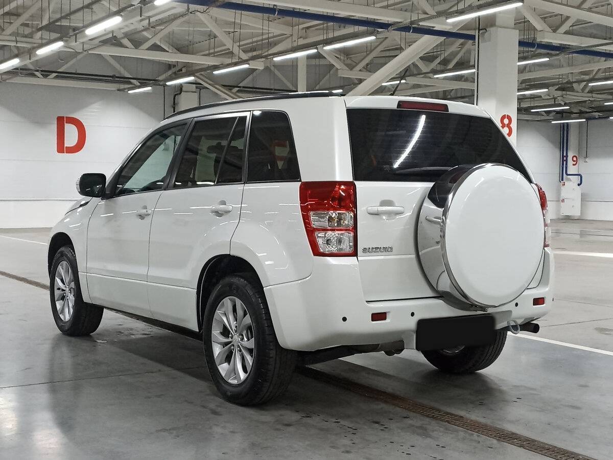 Suzuki Grand Vitara 2013 года с пробегом. Фото: #6