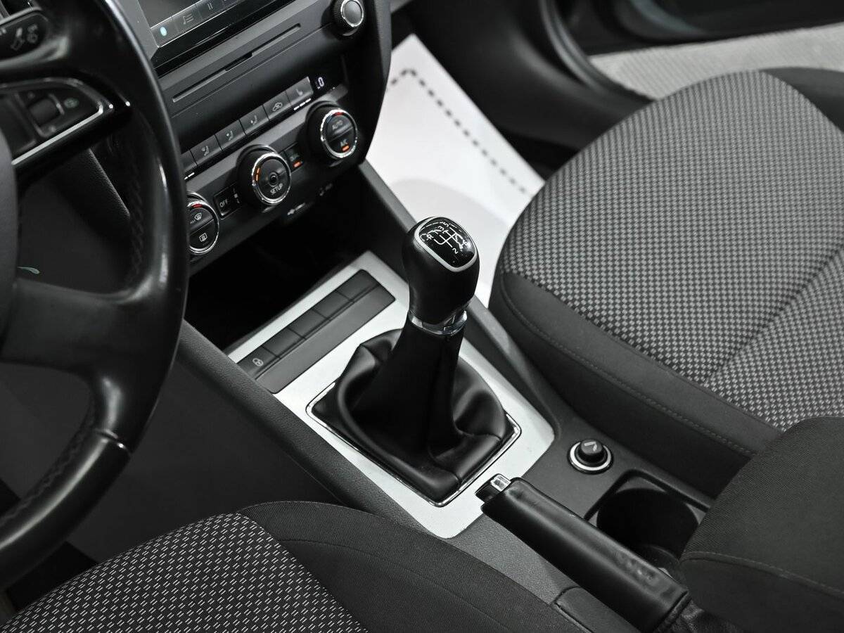 Skoda Octavia 2014 года с пробегом. Фото: #9