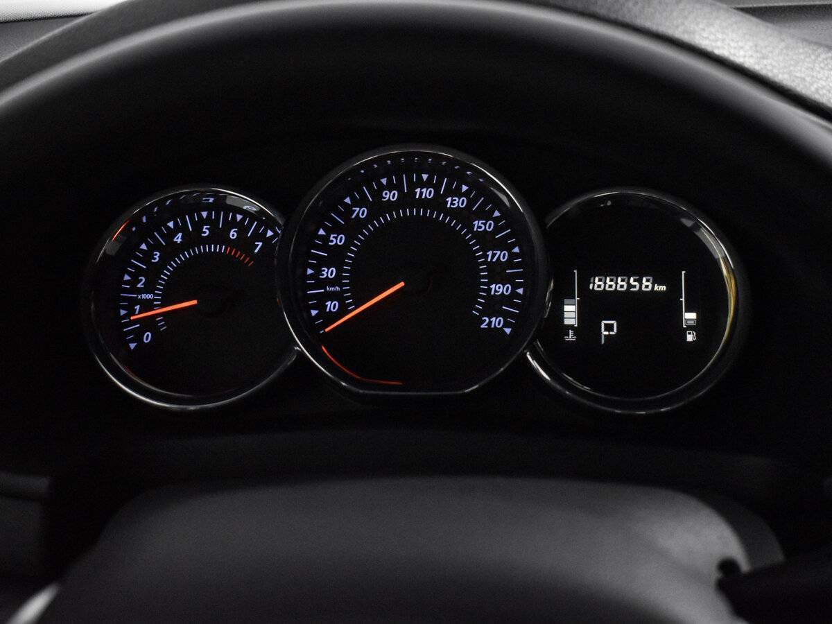 Renault Logan 2019 года с пробегом. Фото: #15