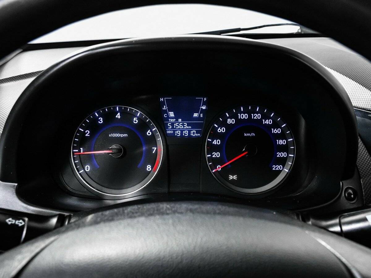 Hyundai Solaris 2012 года с пробегом. Фото: #9