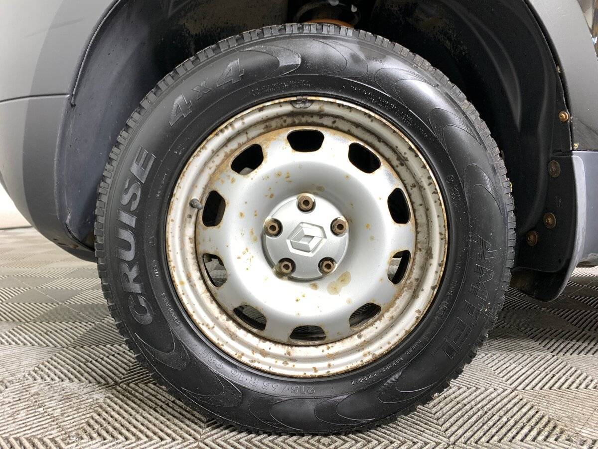 Renault Duster 2013 года с пробегом. Фото: #8