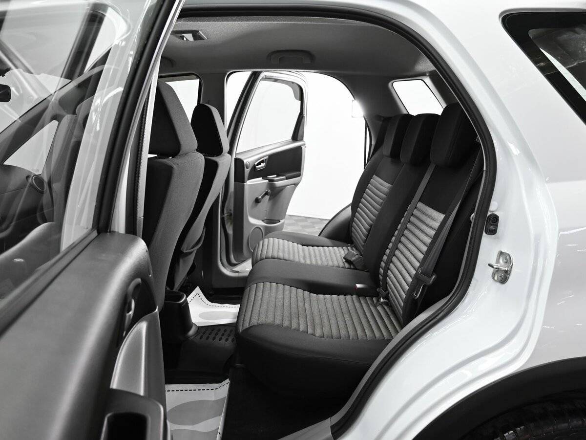 Suzuki SX4 2013 года с пробегом. Фото: #13